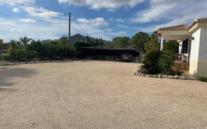 Revente - Maison de campagne -
Abanilla