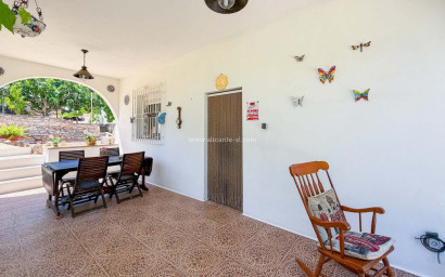 Revente - Villa -
Hondón de las Nieves - HONDON DE LAS NIEVES
