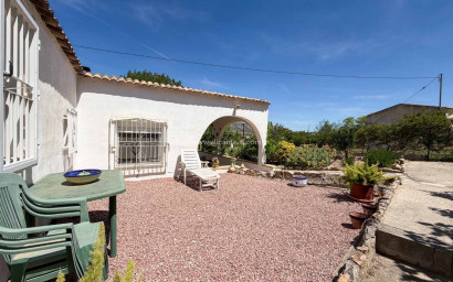Revente - Villa -
Hondón de las Nieves - HONDON DE LAS NIEVES