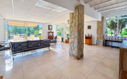Resale - Villa -
Hondón de las Nieves - HONDON DE LAS NIEVES