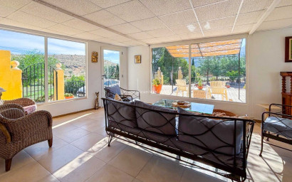 Resale - Villa -
Hondón de las Nieves - HONDON DE LAS NIEVES