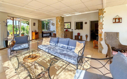 Resale - Villa -
Hondón de las Nieves - HONDON DE LAS NIEVES