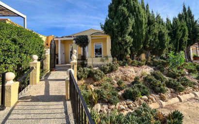 Resale - Villa -
Hondón de las Nieves - HONDON DE LAS NIEVES
