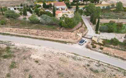 Resale - Villa -
Hondón de las Nieves - HONDON DE LAS NIEVES