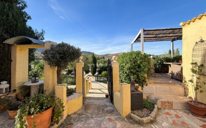 Resale - Villa -
Hondón de las Nieves - HONDON DE LAS NIEVES