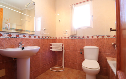 Revente - Villa -
San Miguel de Salinas - Lake View Mansions