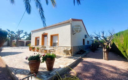 Revente - Maison de campagne -
La Marina - Costa Blanca