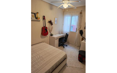 Revente - Appartement -
Orihuela Costa - Hurchillo