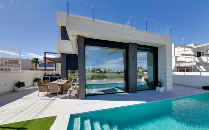 Nouvelle construction - Villa -
Pilar de la Horadada - Roda Golf