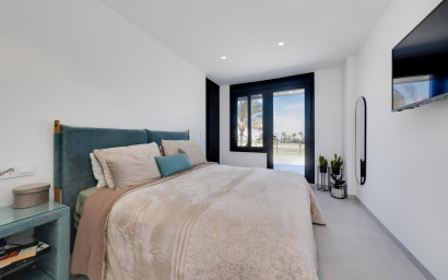 Nouvelle construction - Villa -
Pilar de la Horadada - Roda Golf