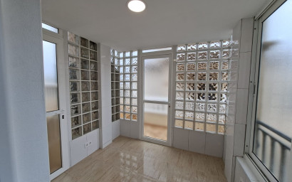 Revente - Appartement -
Orihuela Costa - Punta Prima