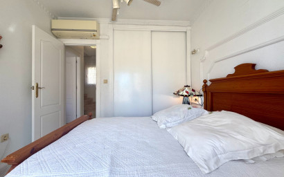Revente - Villa -
Orihuela Costa - Villamartín