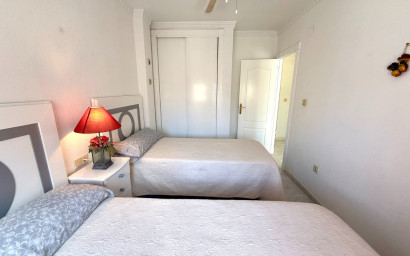 Revente - Villa -
Orihuela Costa - Villamartín