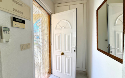 Revente - Villa -
Orihuela Costa - Villamartín