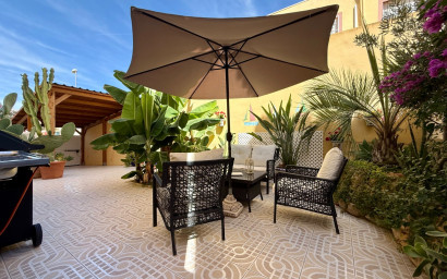Revente - Villa -
Orihuela Costa - Villamartín