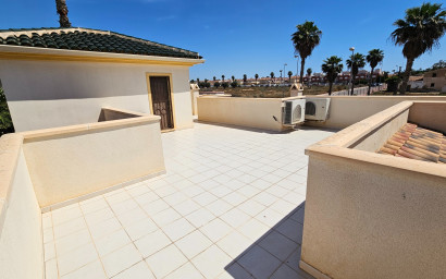 Resale - Villa -
Ciudad Quesada