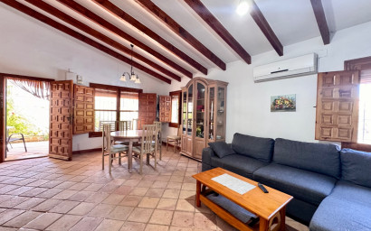 Revente - Villa -
Orihuela Costa - Cabo Roig