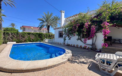 Revente - Villa -
Orihuela Costa - Cabo Roig