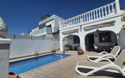 Revente - Maison mitoyenne -
San Miguel de Salinas - Inland
