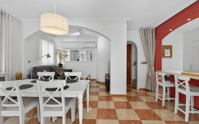 Revente - Villa -
Orihuela Costa - Costa Blanca