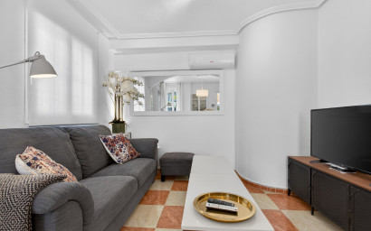 Revente - Villa -
Orihuela Costa - Costa Blanca