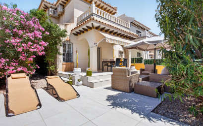 Revente - Villa -
Orihuela Costa - Costa Blanca