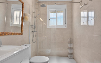 Revente - Villa -
Orihuela Costa - Costa Blanca