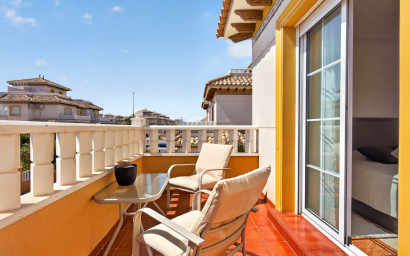 Revente - Villa -
Orihuela Costa - Costa Blanca