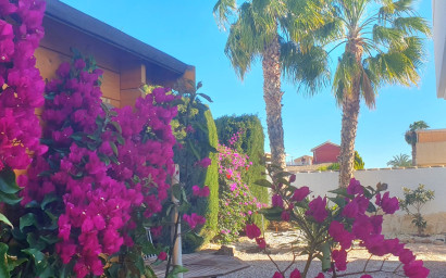 Revente - Villa -
Camposol - Inland