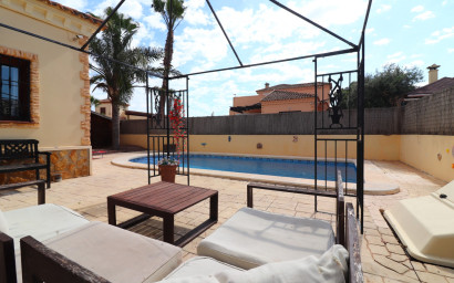 Revente - Villa -
Formentera del Segura - Fincas de La Vega