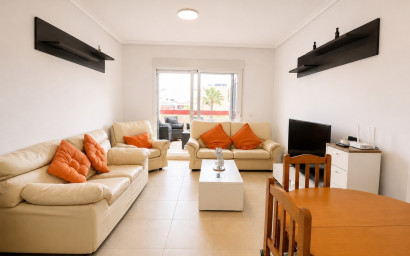 Resale - Apartment -
Villamartín