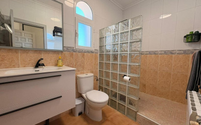 Revente - Villa -
Monóvar/Monóver - Costa Blanca
