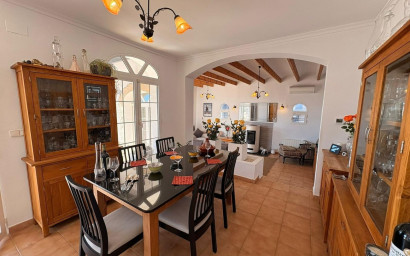 Revente - Villa -
Monóvar/Monóver - Costa Blanca