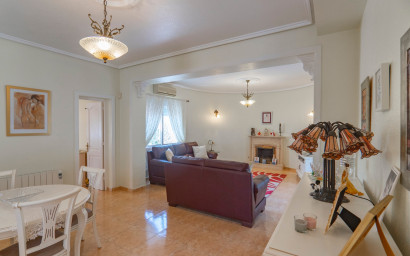 Resale - Villa -
Ciudad Quesada - Campo De Golf La Marquesa