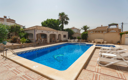 Resale - Villa -
Ciudad Quesada - Campo De Golf La Marquesa