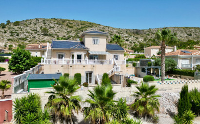 Revente - Villa -
Hondón de las Nieves