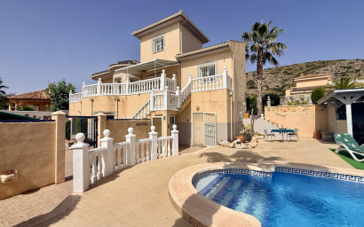 Revente - Villa -
Hondón de las Nieves
