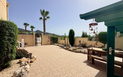 Revente - Villa -
Hondón de las Nieves
