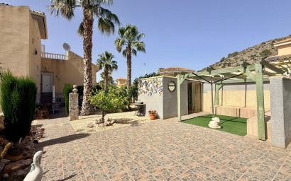 Revente - Villa -
Hondón de las Nieves
