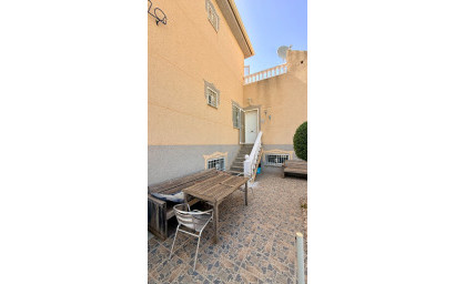 Revente - Villa -
Hondón de las Nieves