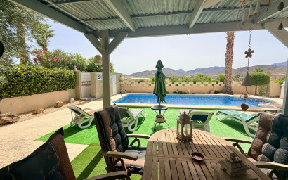 Revente - Villa -
Hondón de las Nieves