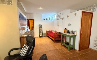 Revente - Villa -
Hondón de las Nieves