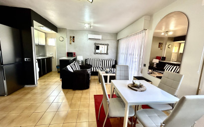 Resale - Apartment -
Torrevieja
