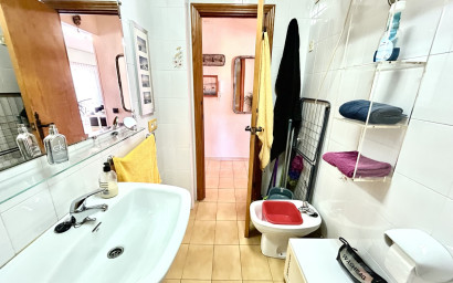 Resale - Apartment -
Torrevieja
