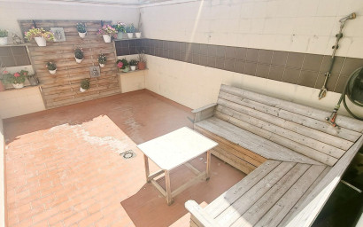 Resale - Villa -
Canada De La Lena