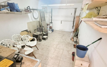Resale - Villa -
Canada De La Lena