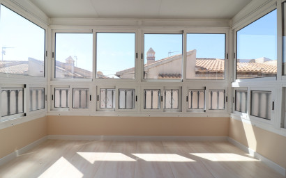 Revente - Appartement -
Orihuela Costa - Punta Prima