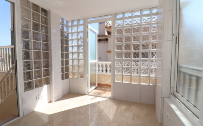 Revente - Appartement -
Orihuela Costa - Punta Prima