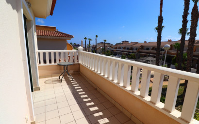 Resale - Townhouse -
Ciudad Quesada