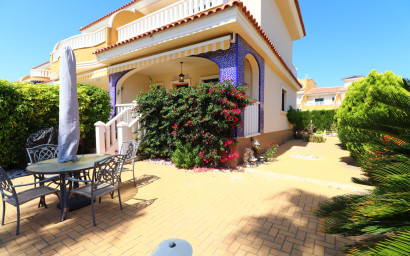 Resale - Townhouse -
Ciudad Quesada